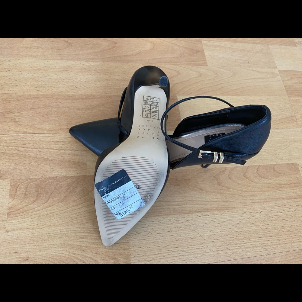 Strappy Leather Pump